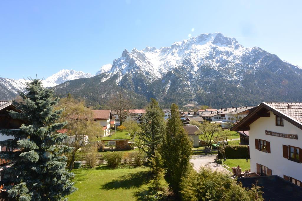 Ferienwohnung Pfennig Mittenwald Habitación foto
